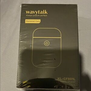 Wavytalk Electric Shaver in Black and Gold Brand New!
